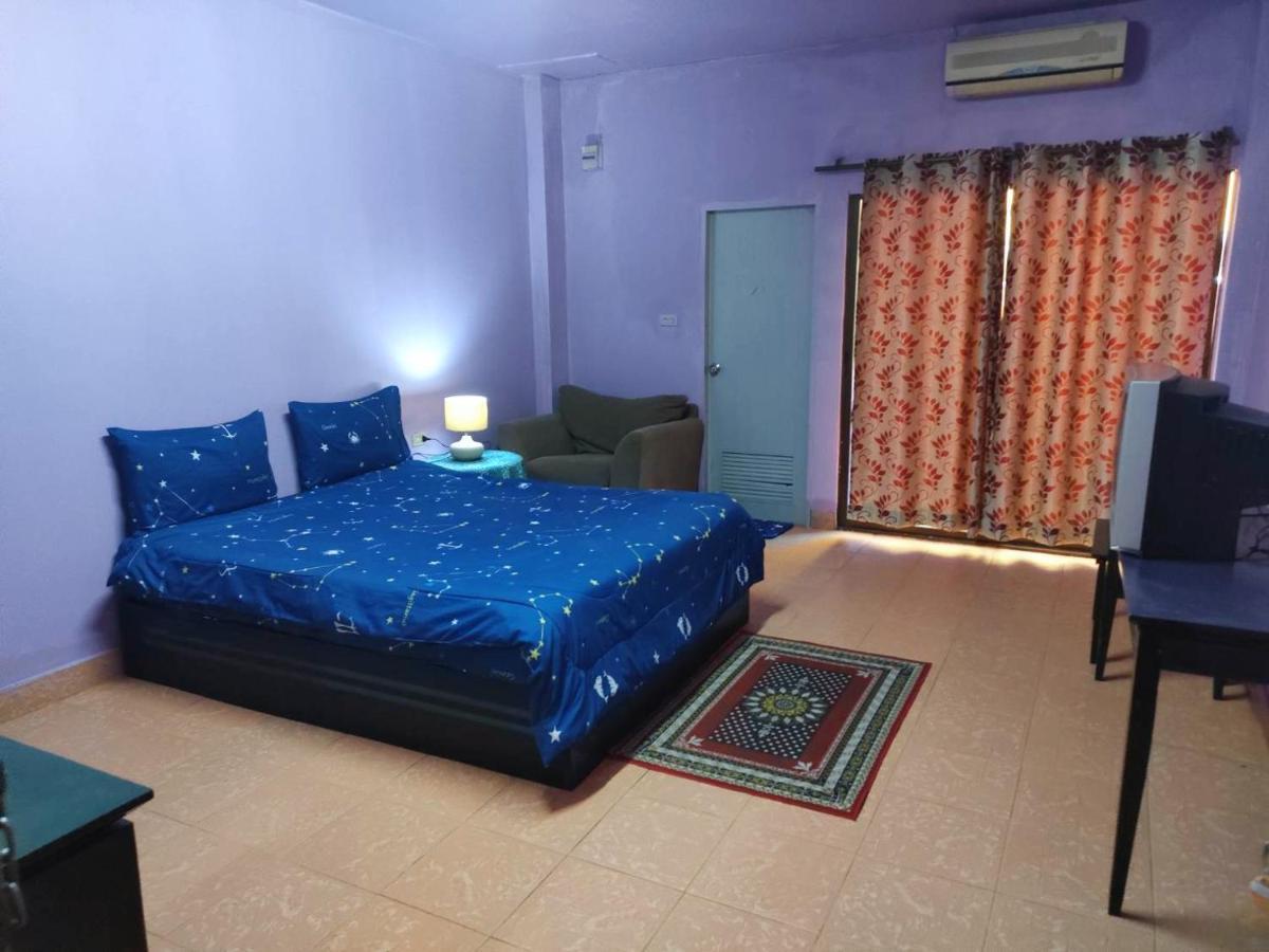 Apartments Thai Smile Pattaya Exteriör bild